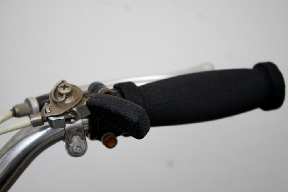 Vintage Raleigh Sort Horizon Bicycle with Helmet