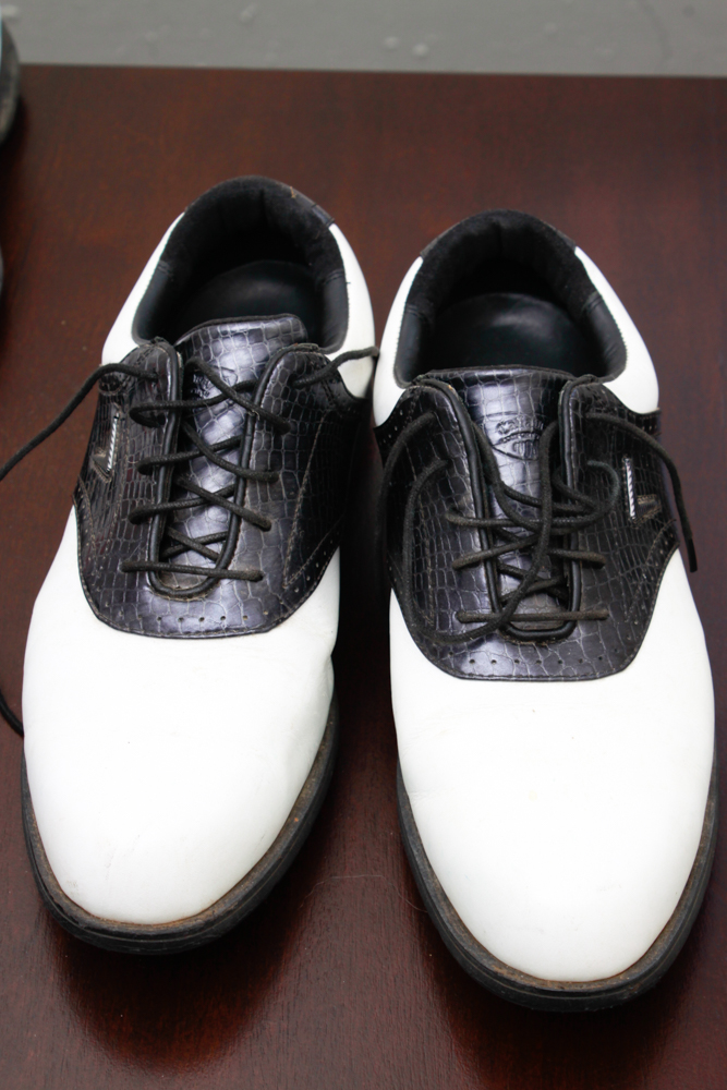 Collection of Women's Golf Shoes