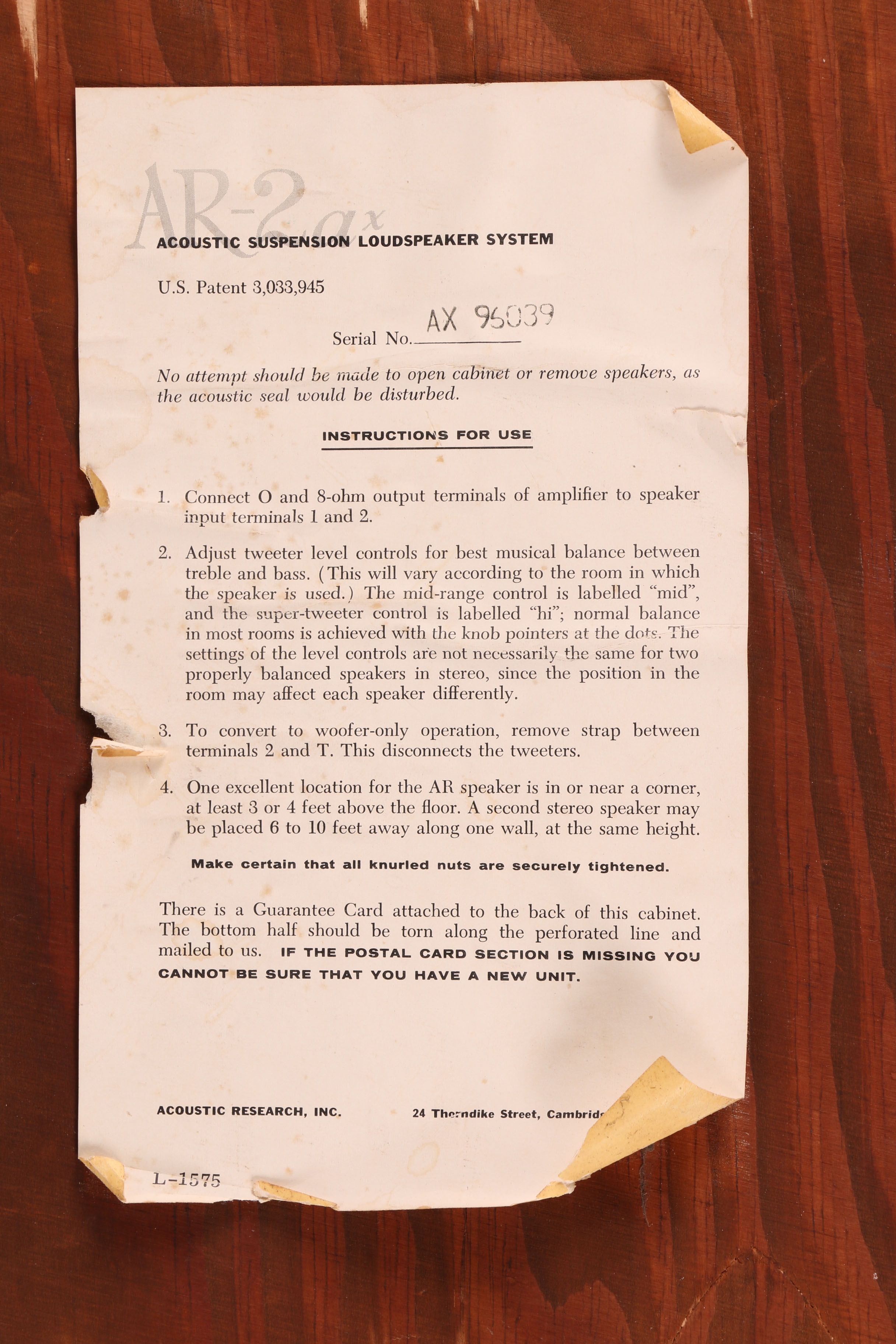 Vintage Sherwood Electronics S-8800 Receiver and Speaker Cabinet