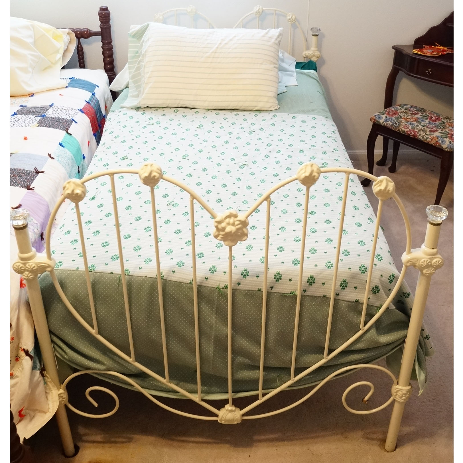 White Iron Heart Shaped Twin Bed Frame