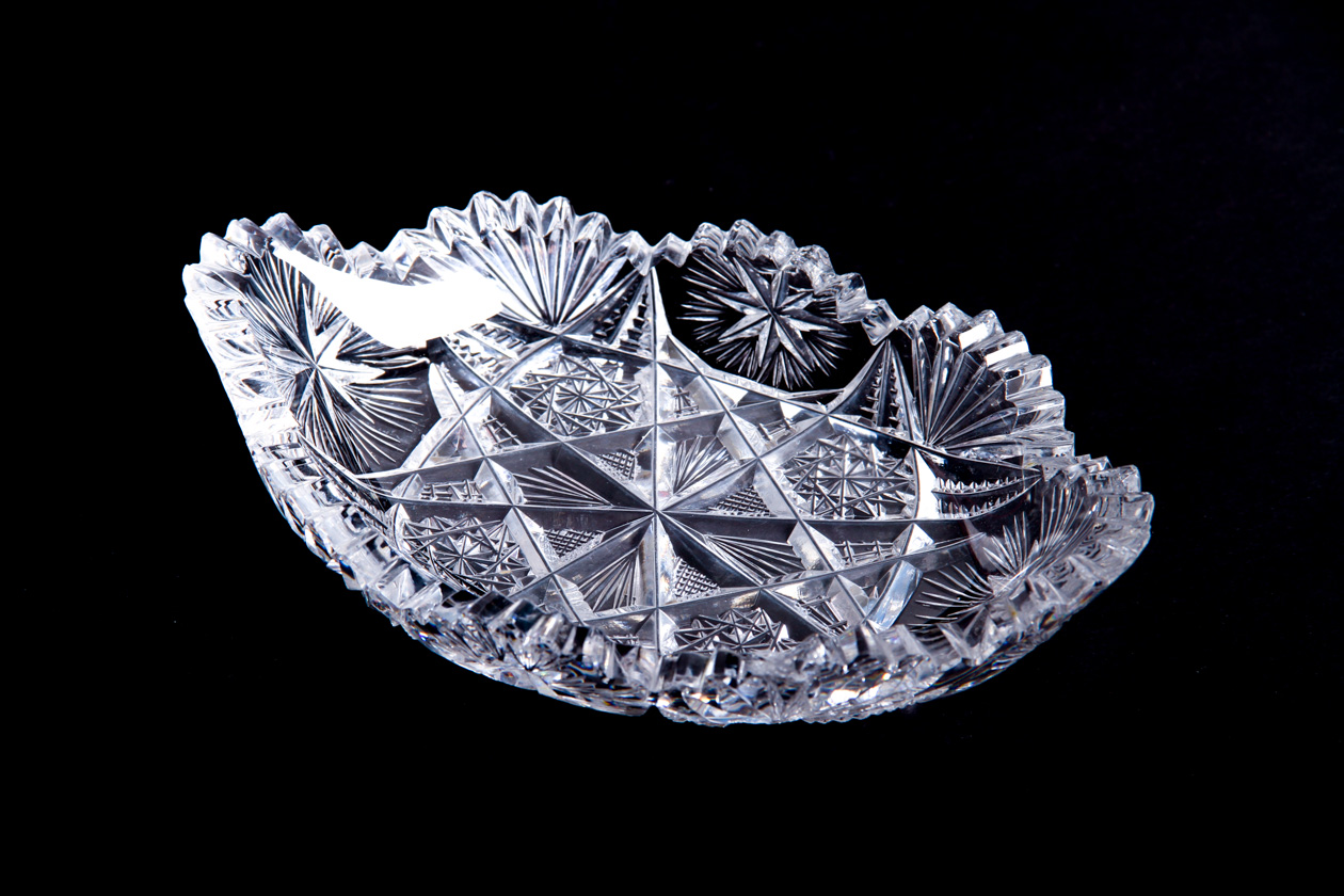 American Brilliant Cut Glass Bowls and Identifier Book