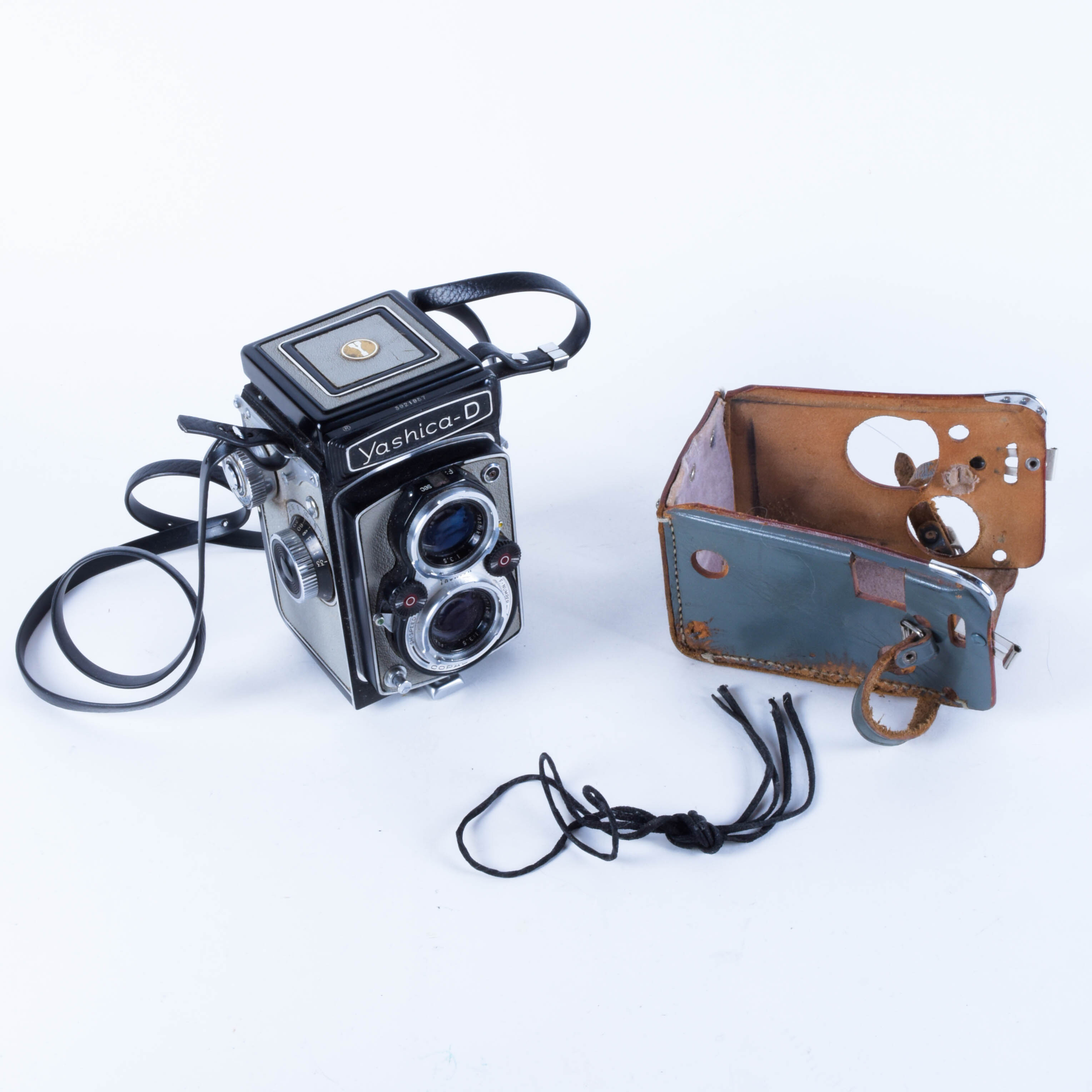 Vintage Yashica-D Camera