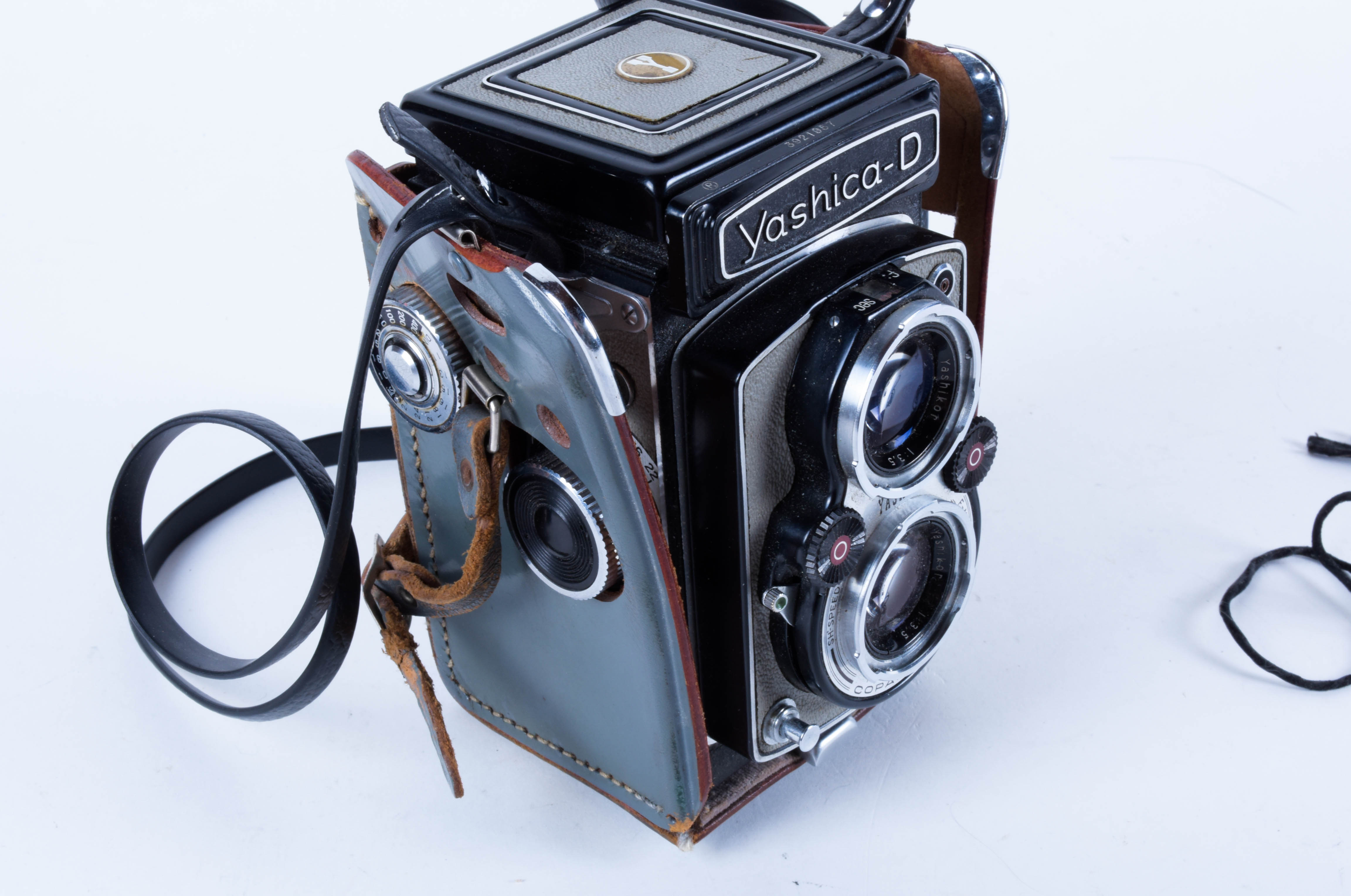 Vintage Yashica-D Camera