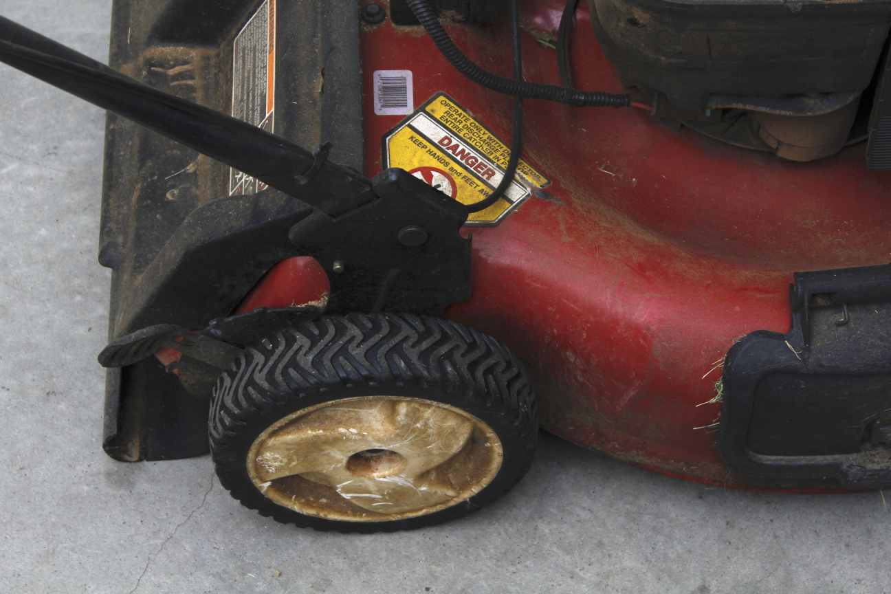 Toro Personal Pace Recylcer Self-Propelled Lawnmower