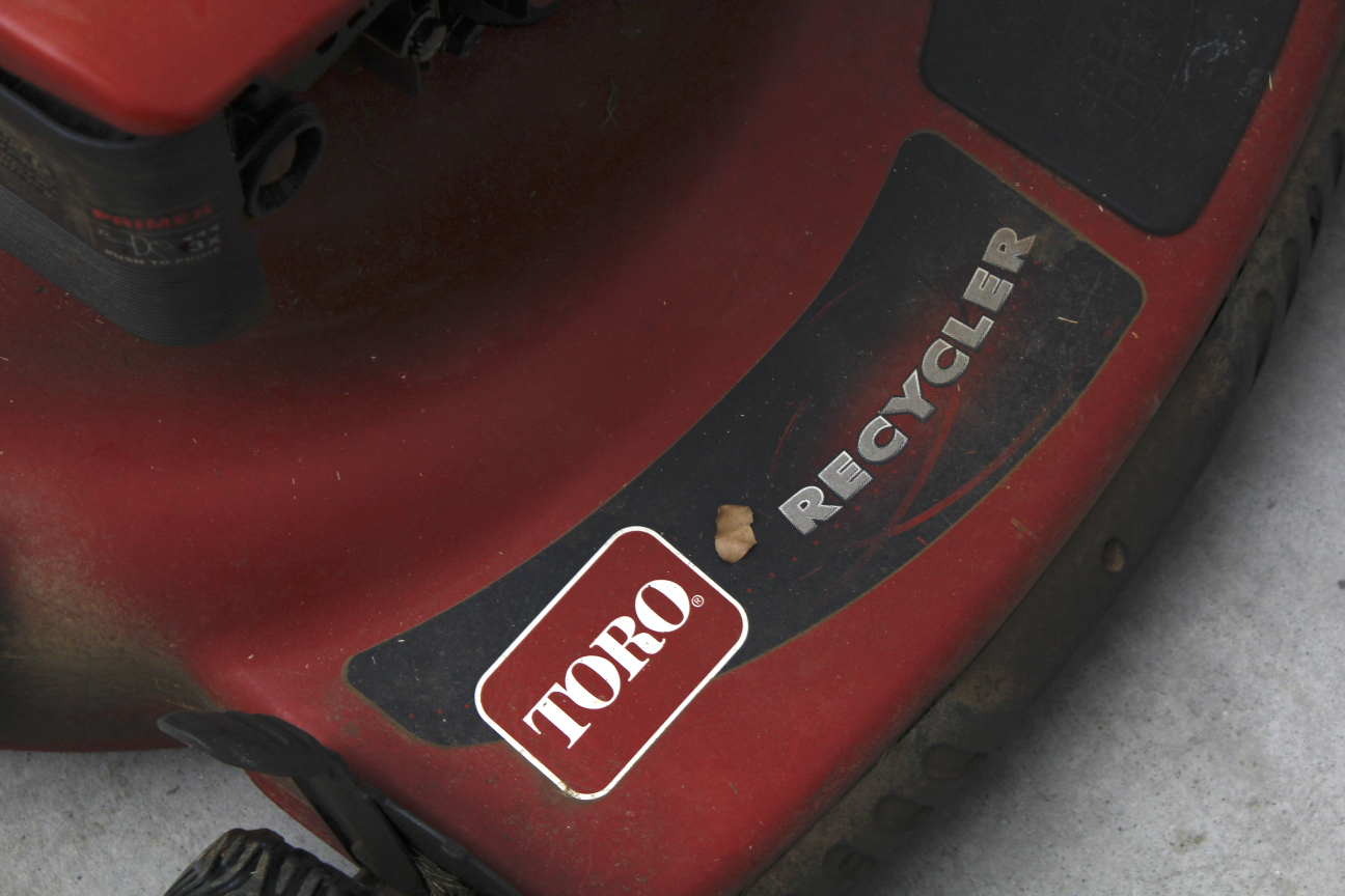 Toro Personal Pace Recylcer Self-Propelled Lawnmower