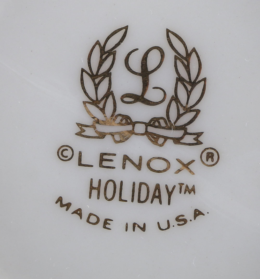 Lenox "Holiday" Dish set