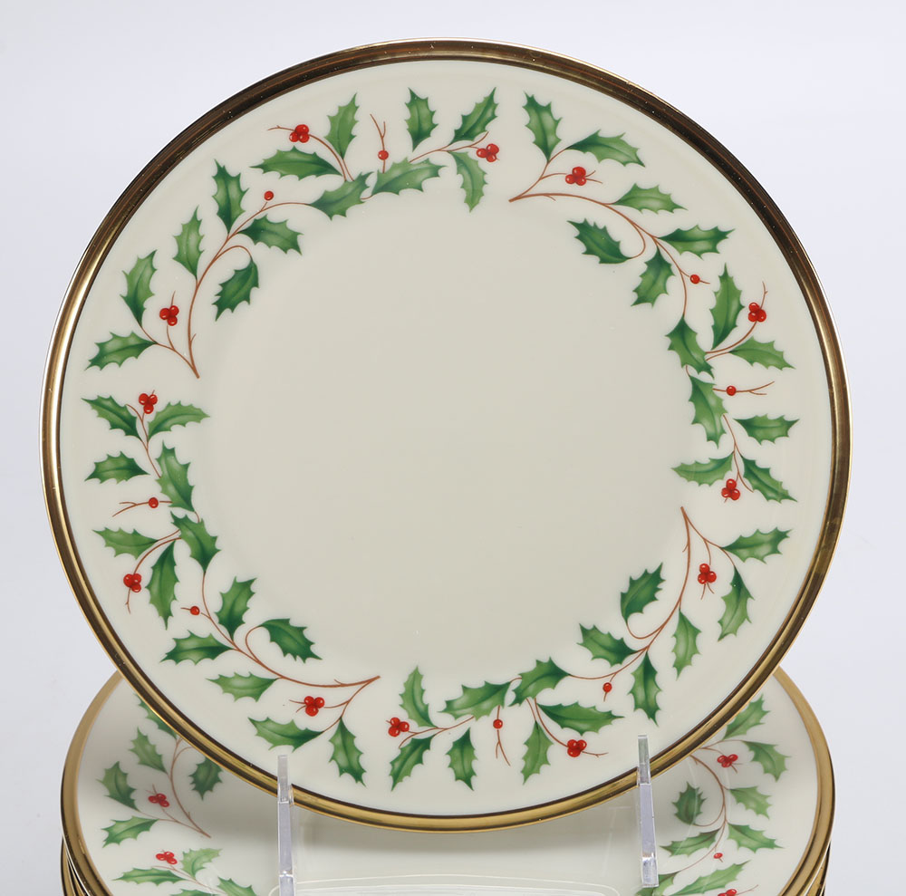 Lenox "Holiday" Dish set