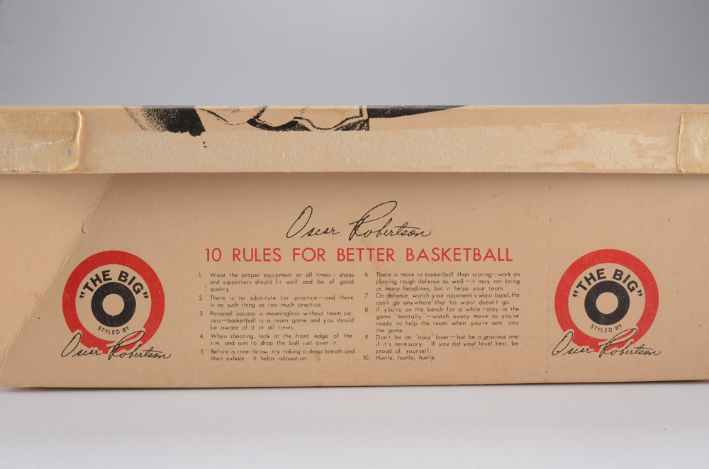 Vintage Oscar Robertson Cincinnati Royals Shoe Box And Photo Card
