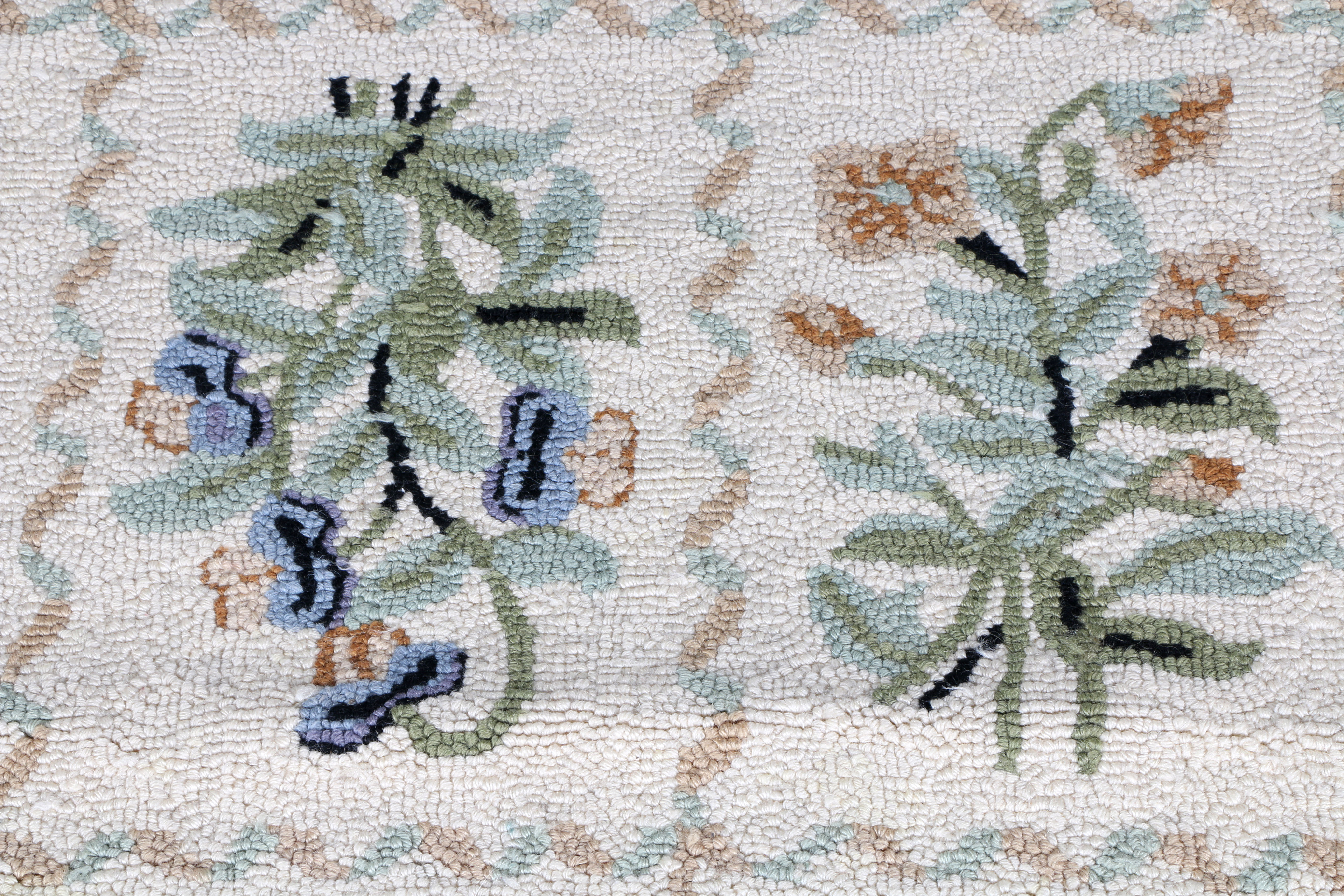 Handwoven Floral Wool Area Rug