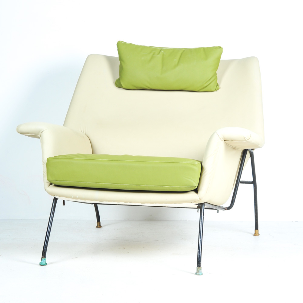 Mid-Century Modern Italian Version of the Womb Chair