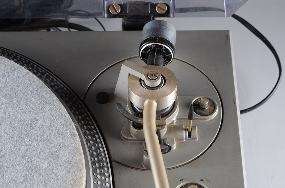 Vintage Technics by Panasonic Direct-Drive Model SL 1300 Turntable