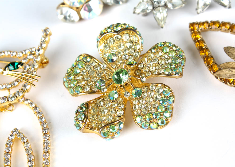 Collection of Vintage Brooches with Colored Stones