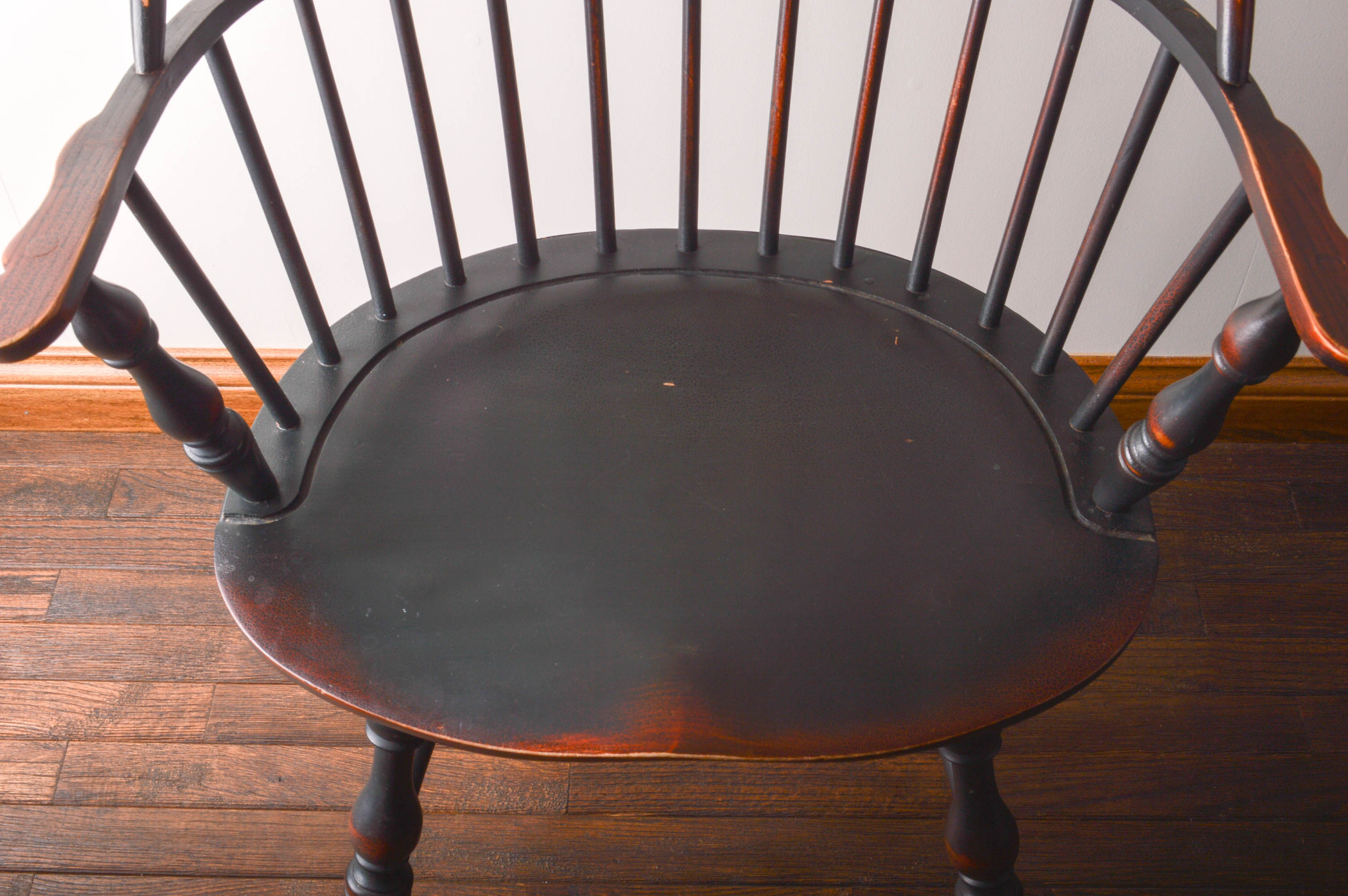 David T. Smith Reproduction Windsor Loop Back Chair