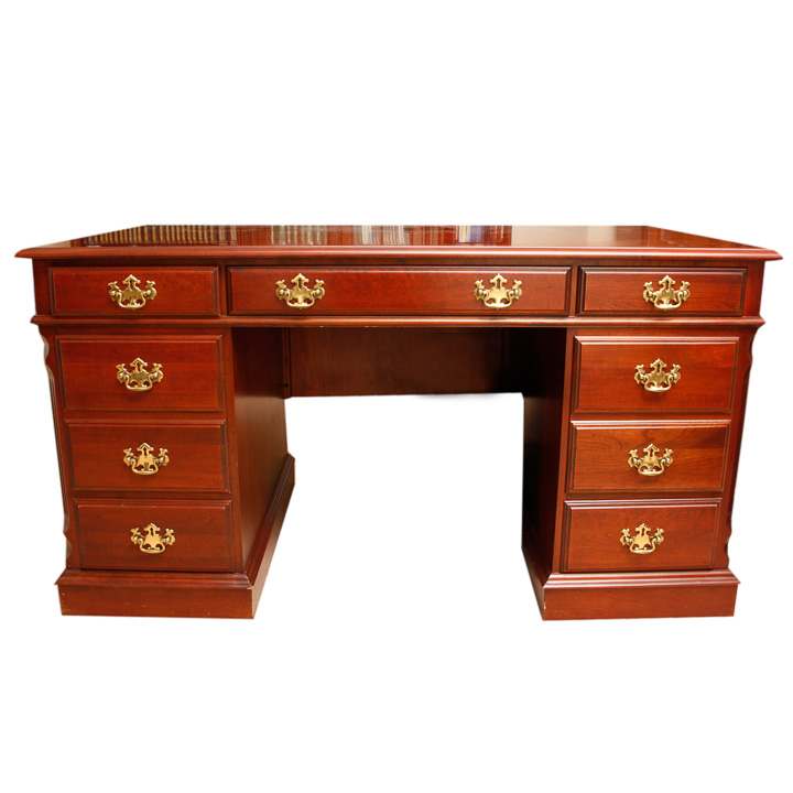 Pennsylvania House Executive Desk