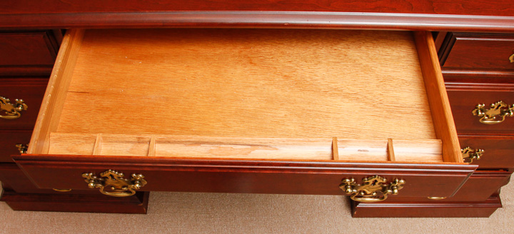 Pennsylvania House Executive Desk