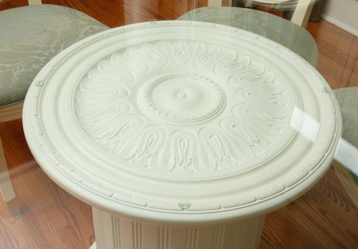 Century Villa Domain Pedestal Dining Table and Chairs