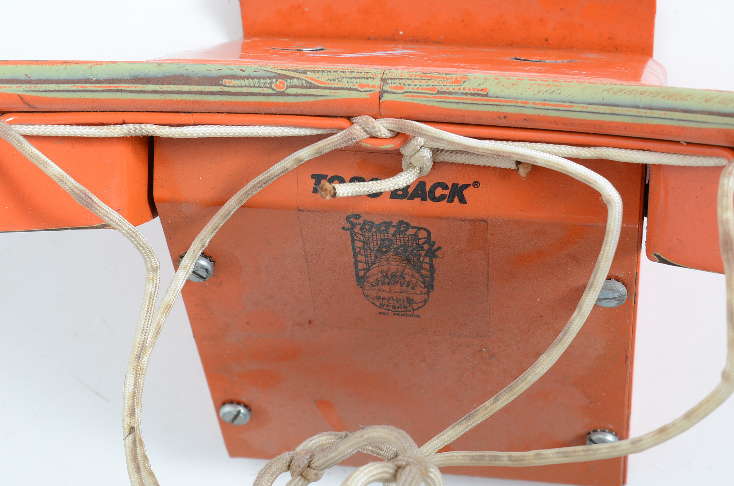 Gardens Basketball Rim with the Net