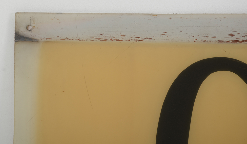 Cincinnati Gardens Presents Sign