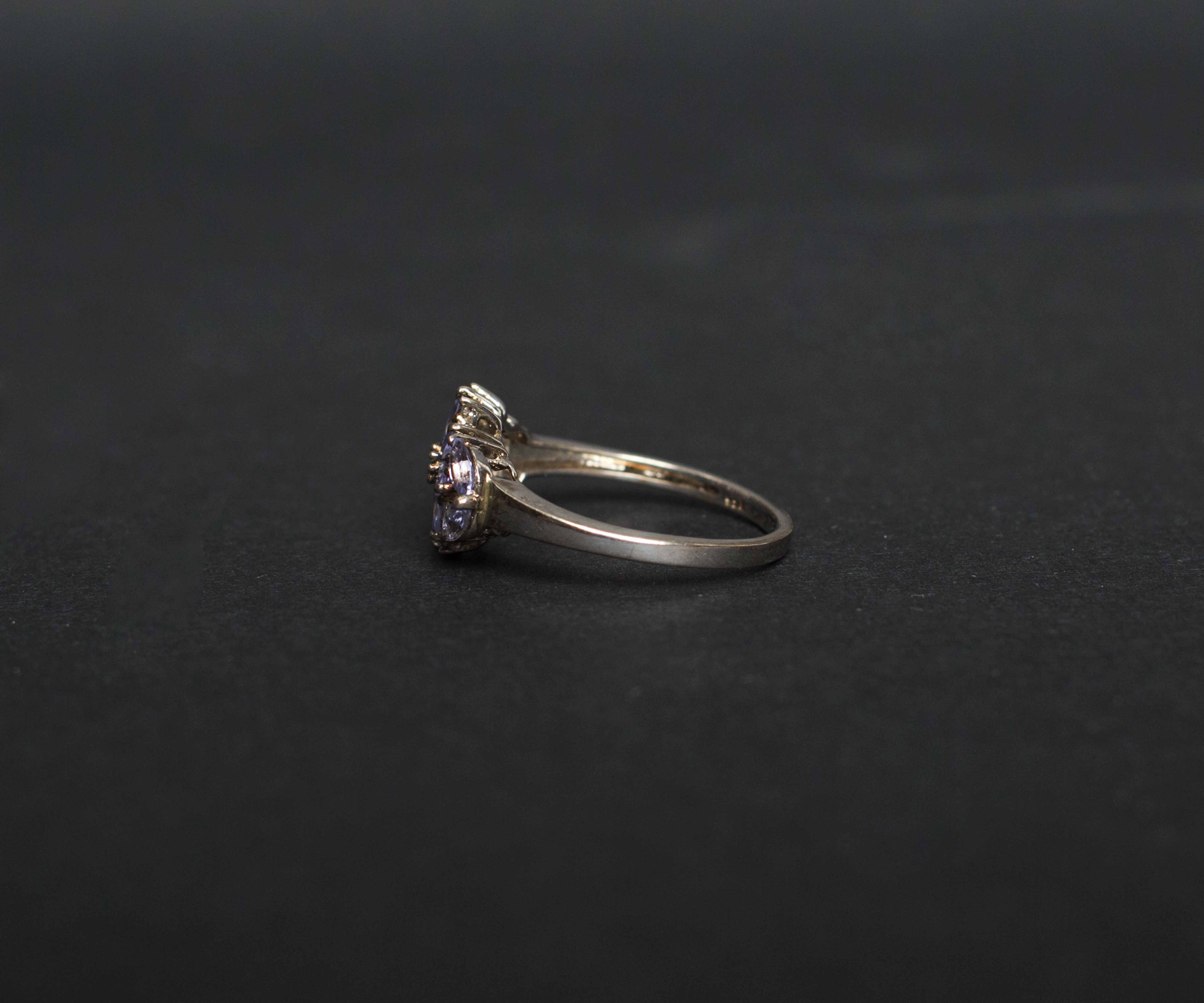 Vintage Sterling Silver Flower Shaped Ring with Blue Stones