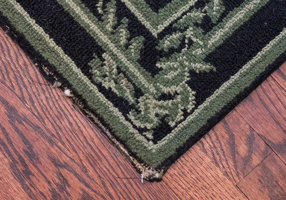 Tufted Black Floral Area Rug