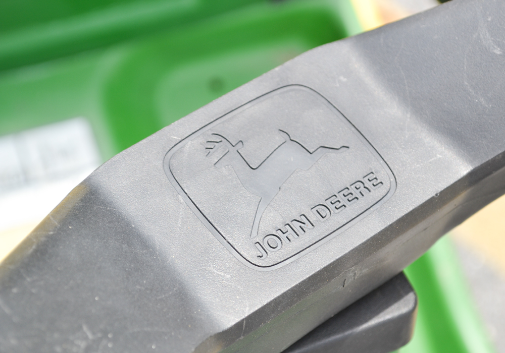 John Deere RX75 Riding Lawnmower