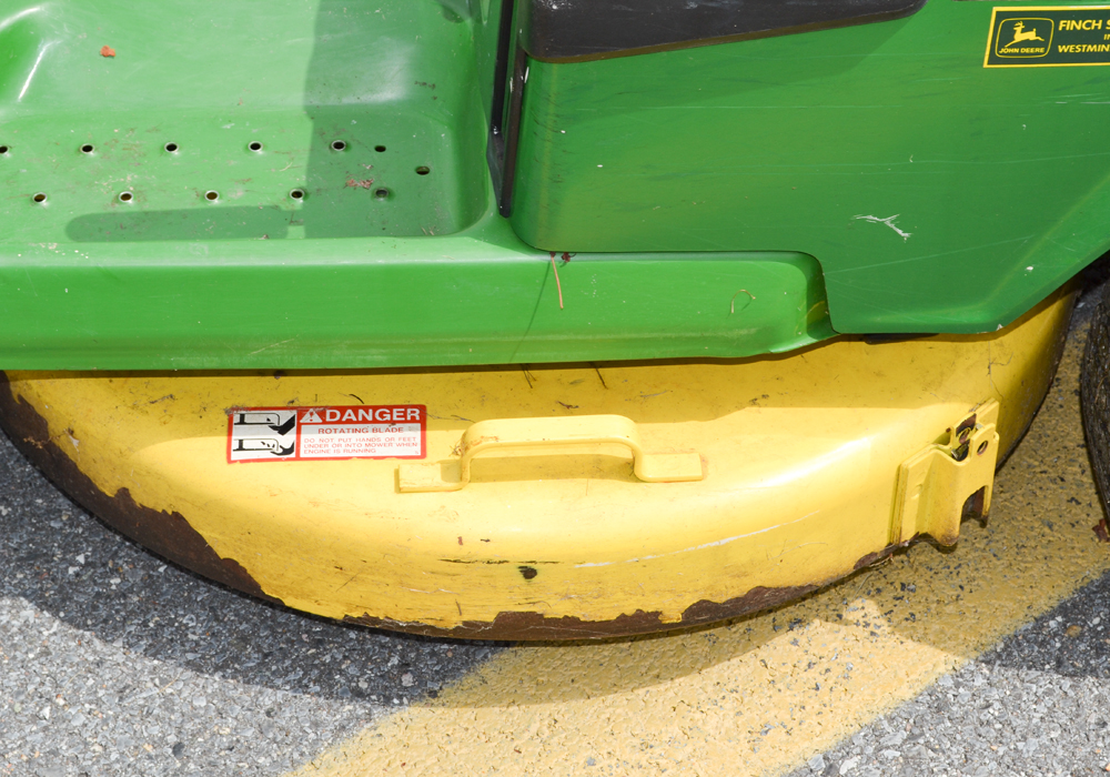 John Deere RX75 Riding Lawnmower