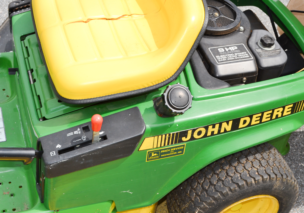 John Deere RX75 Riding Lawnmower