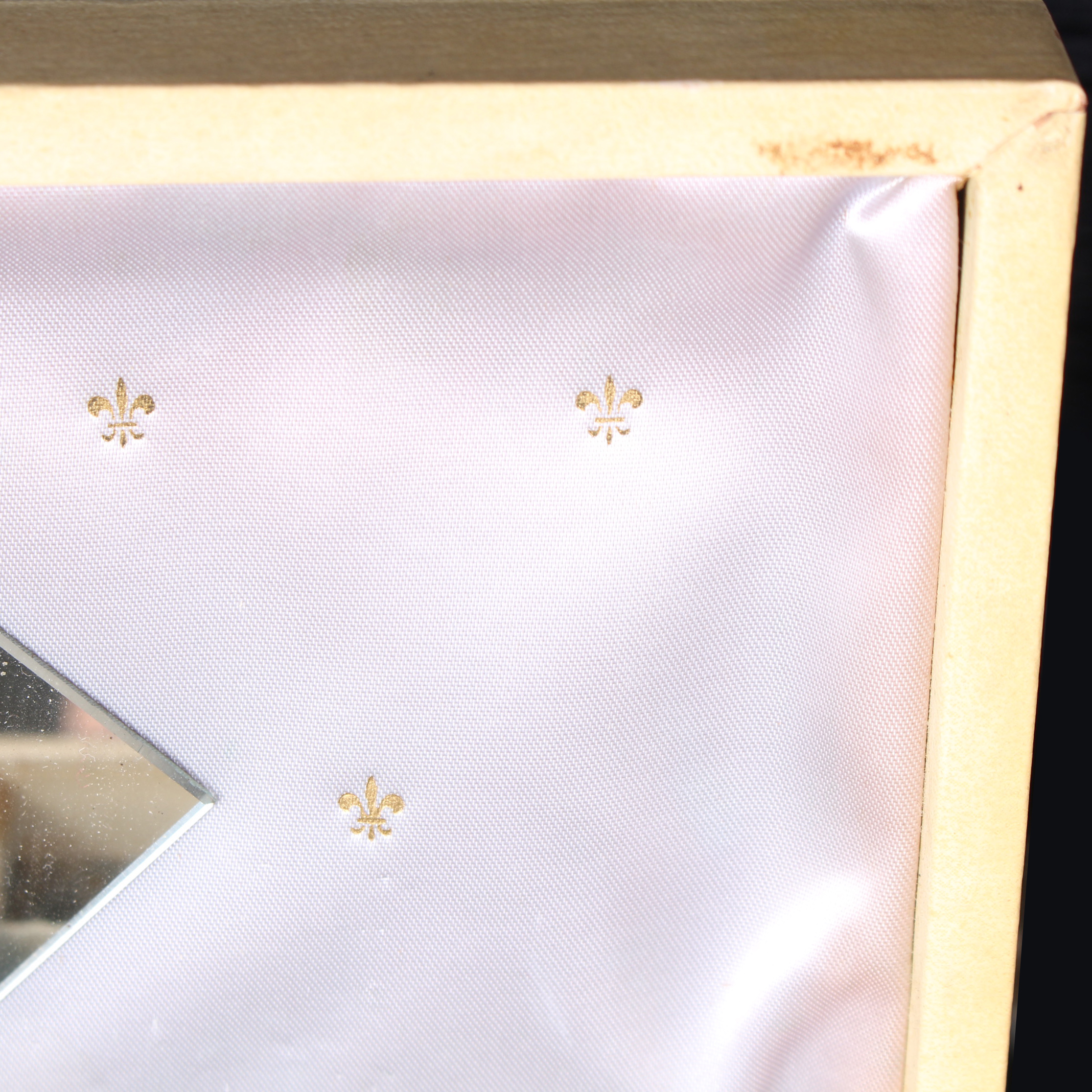 Vintage Vanity Items