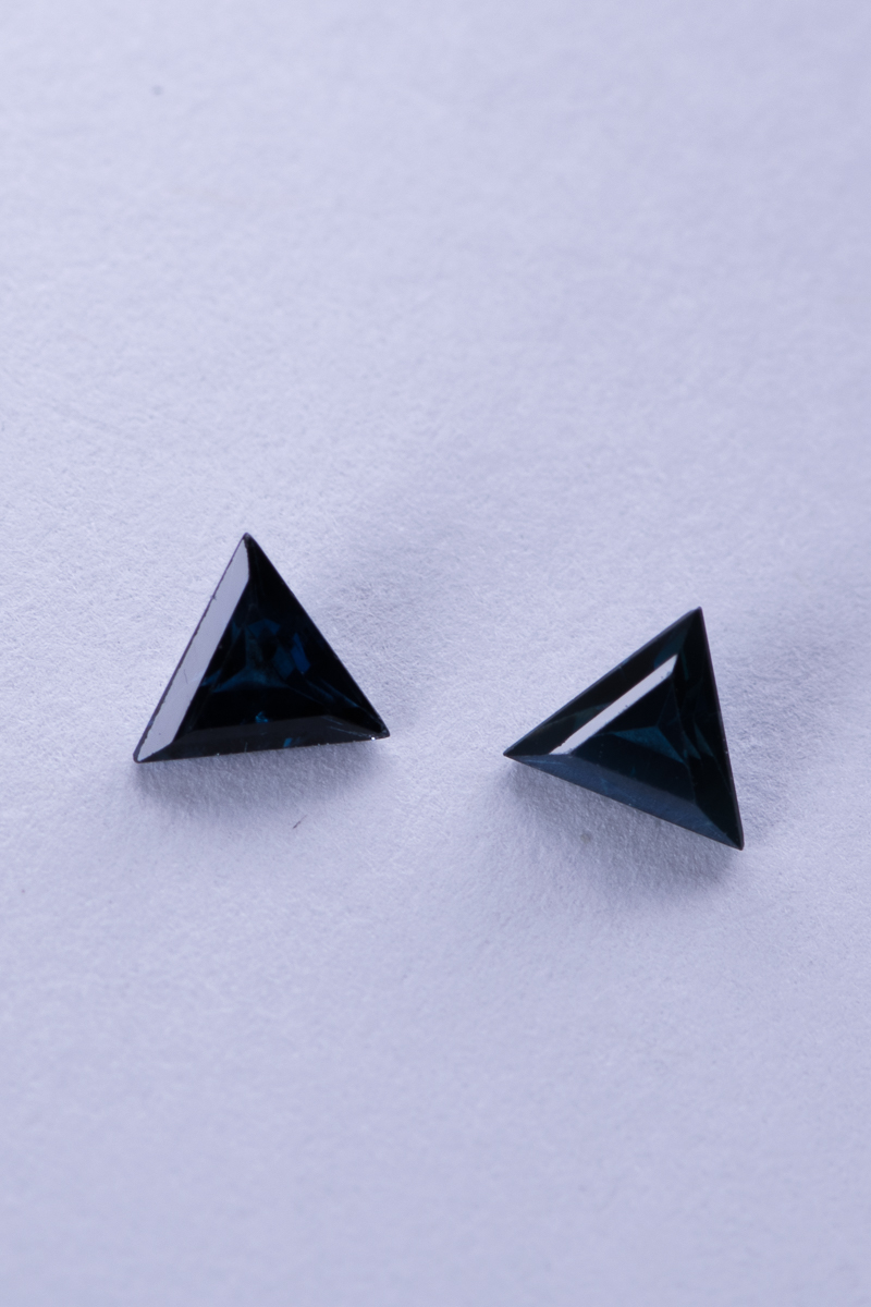 Pair of Triangular Cut Natural Sapphire Loose Stones