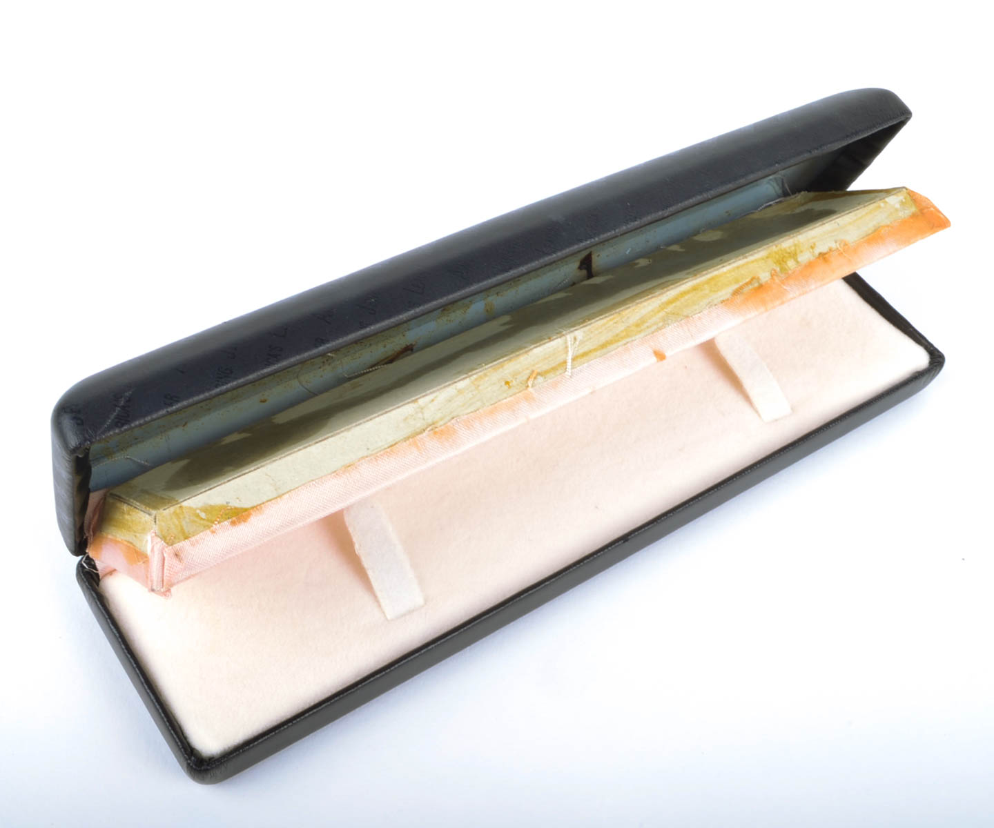 Gold Tone Bracelet with Serpentine Stones