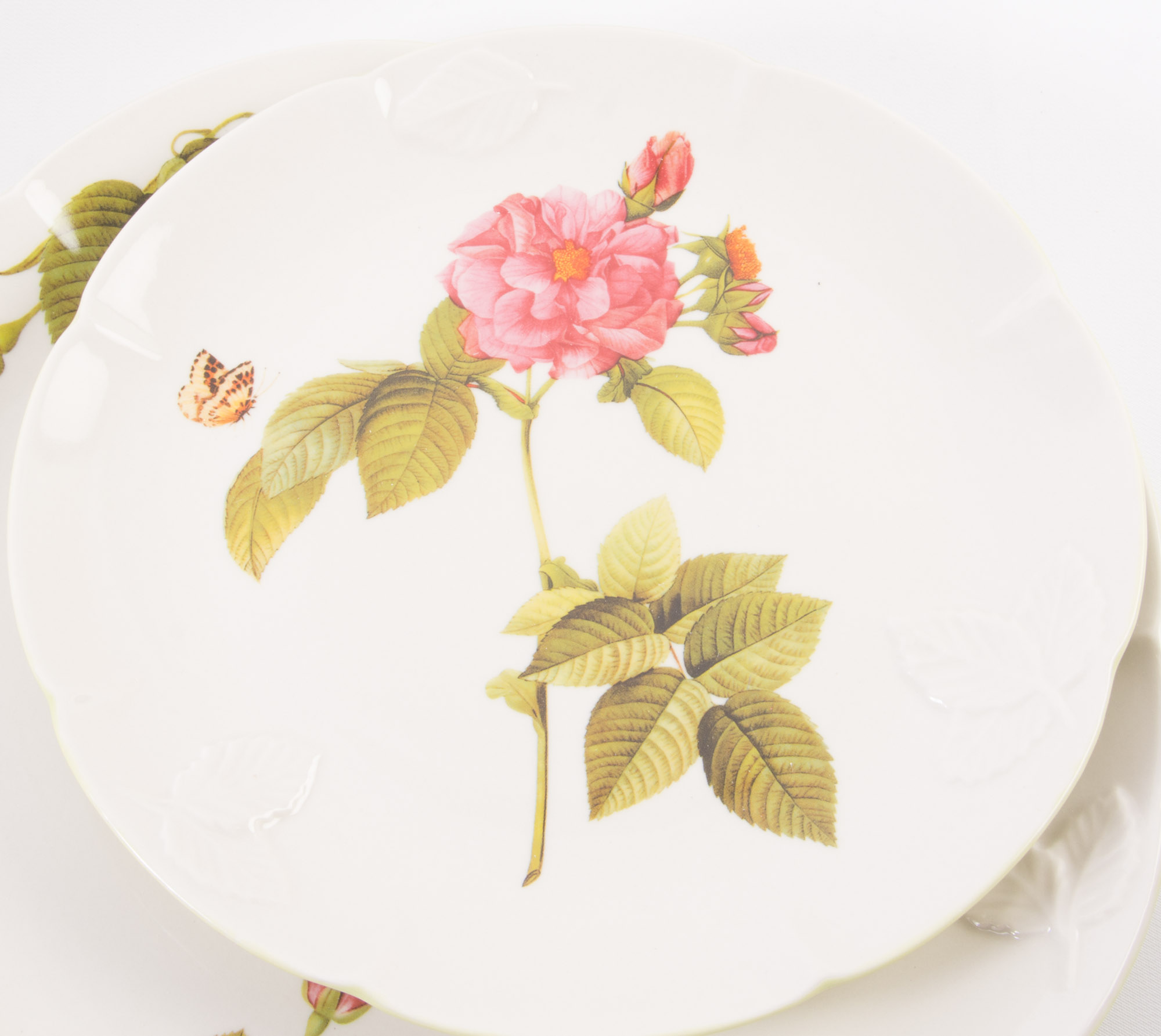 Gorham "Rose Serenade" Four Piece Place Setting for Four with Pitcher