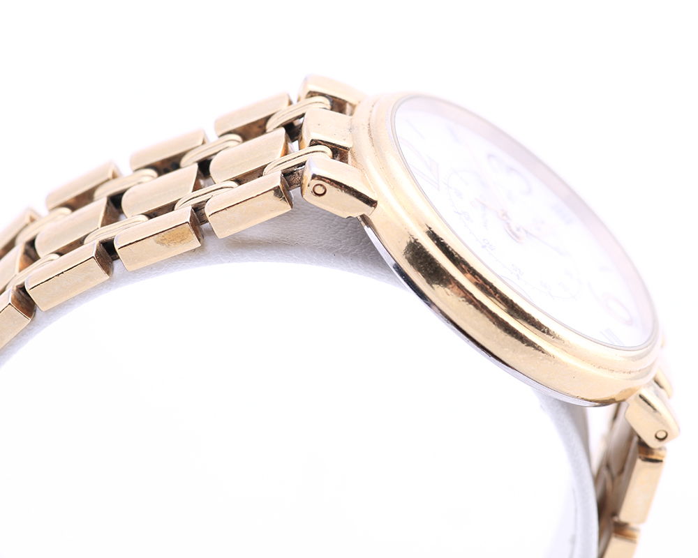 Movado ESQ Wrist Watch Model 8759886 with Electroplate V92 Band