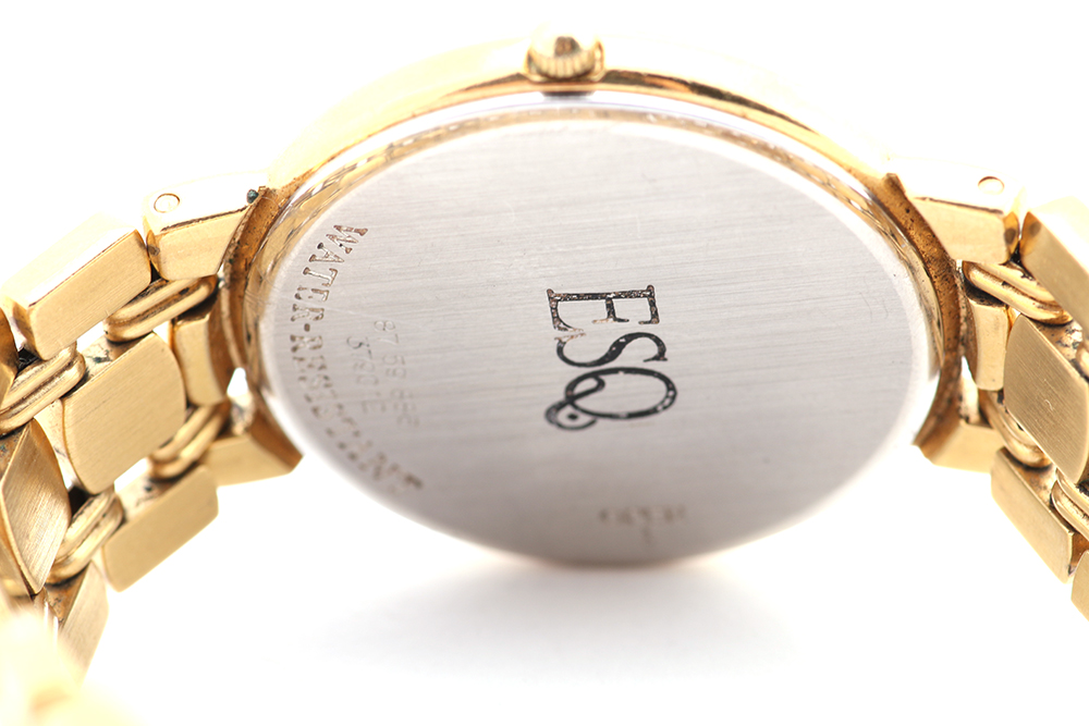 Movado ESQ Wrist Watch Model 8759886 with Electroplate V92 Band