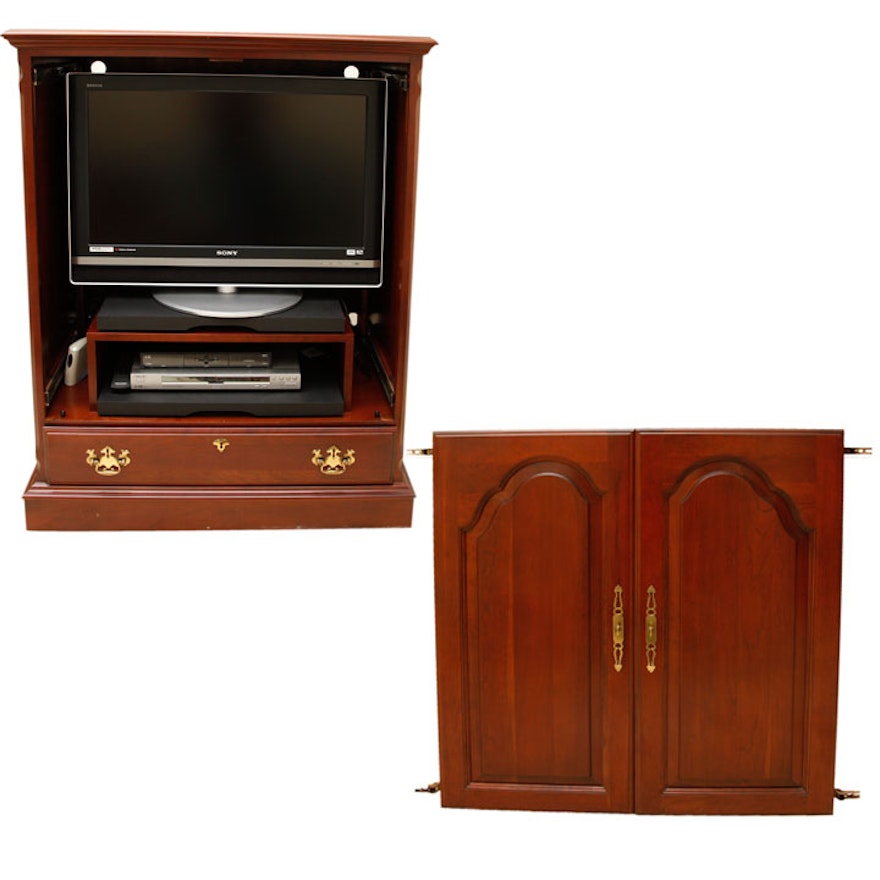 Pennsylvania House Television Cabinet