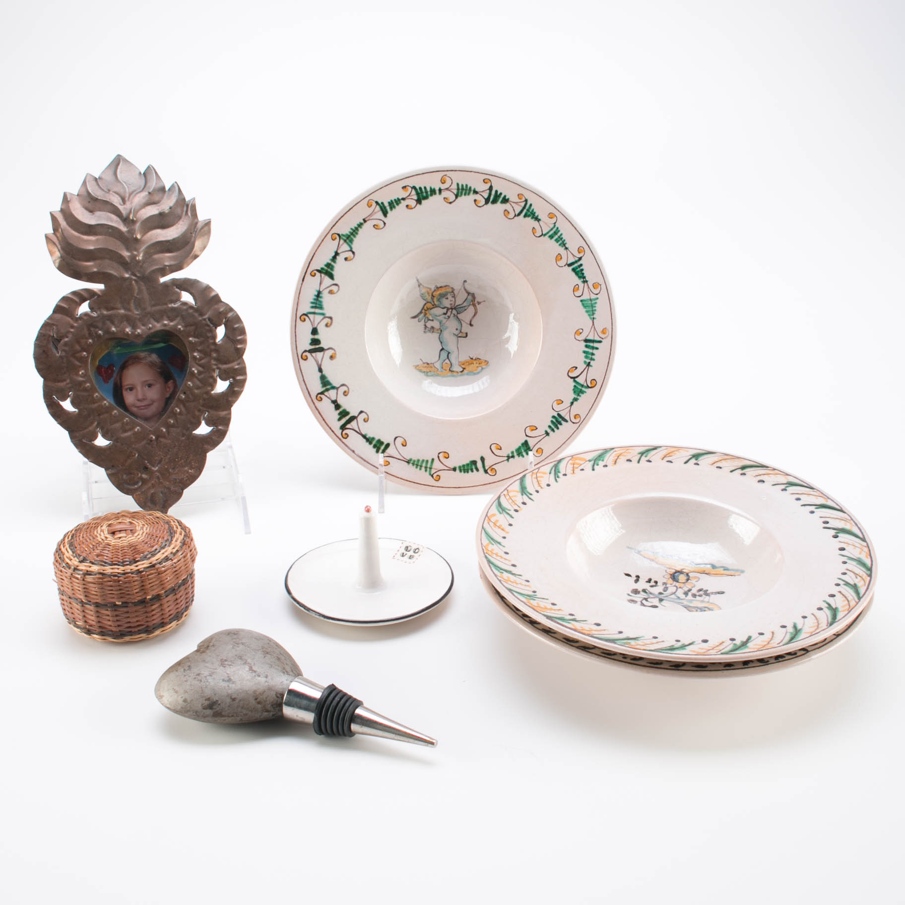 Vintage Dipinto A Mano Klusium Pottery and Other Decorative Items