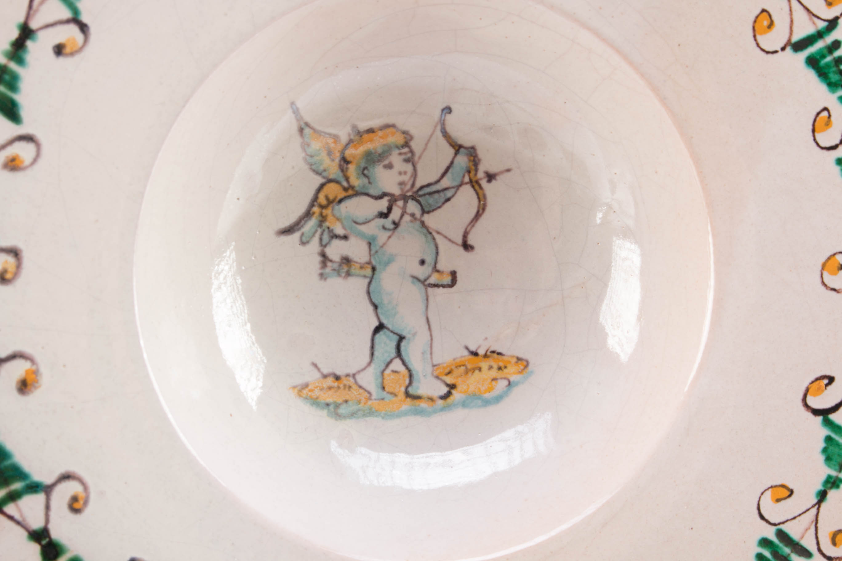 Vintage Dipinto A Mano Klusium Pottery and Other Decorative Items