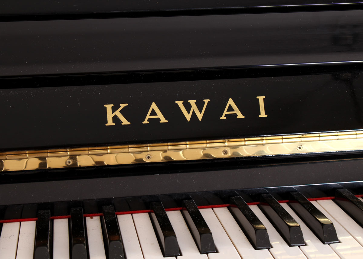 Kawai CX-21D Upright Piano