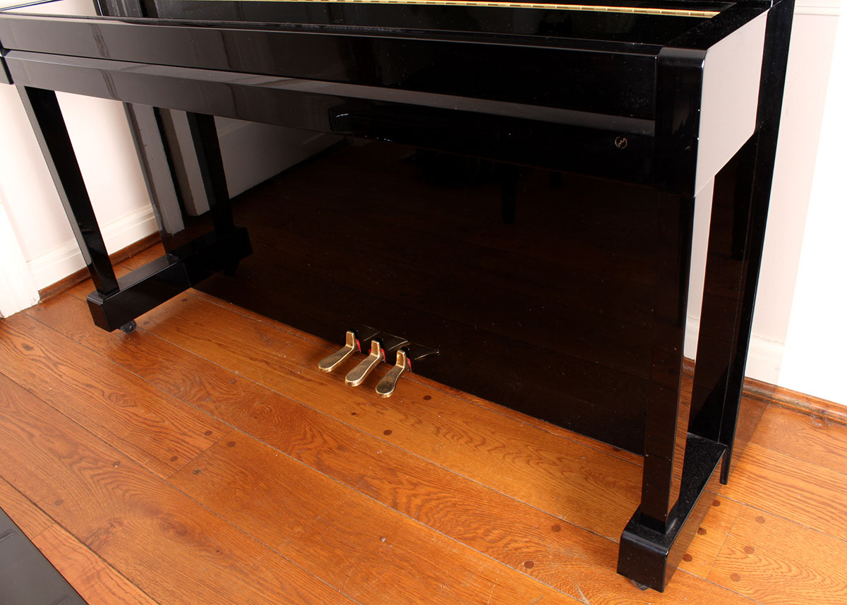 Kawai CX-21D Upright Piano