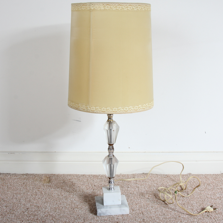 Vintage Lucite Lamp