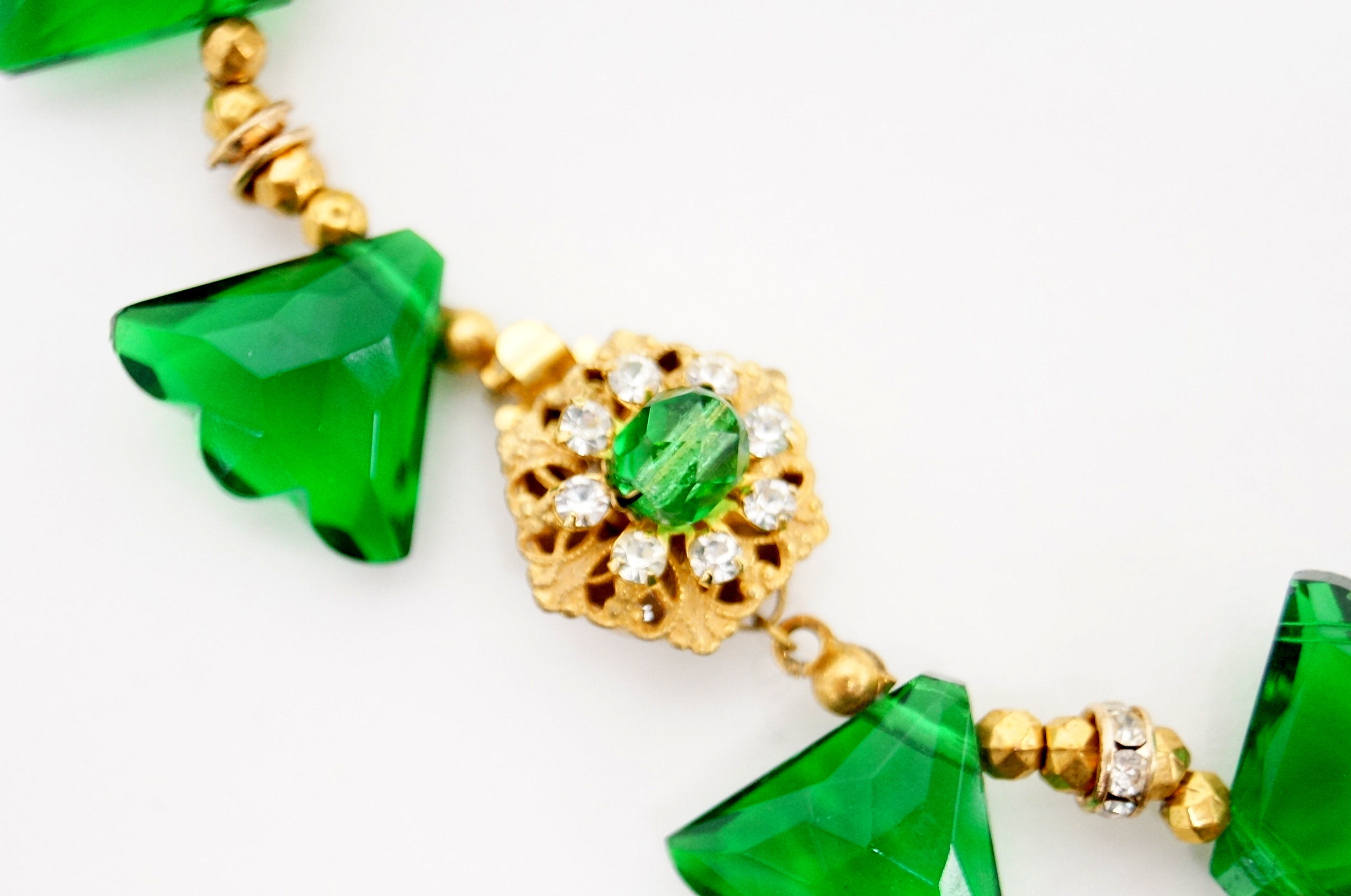 Vintage Miriam Haskell Green Glass Necklace