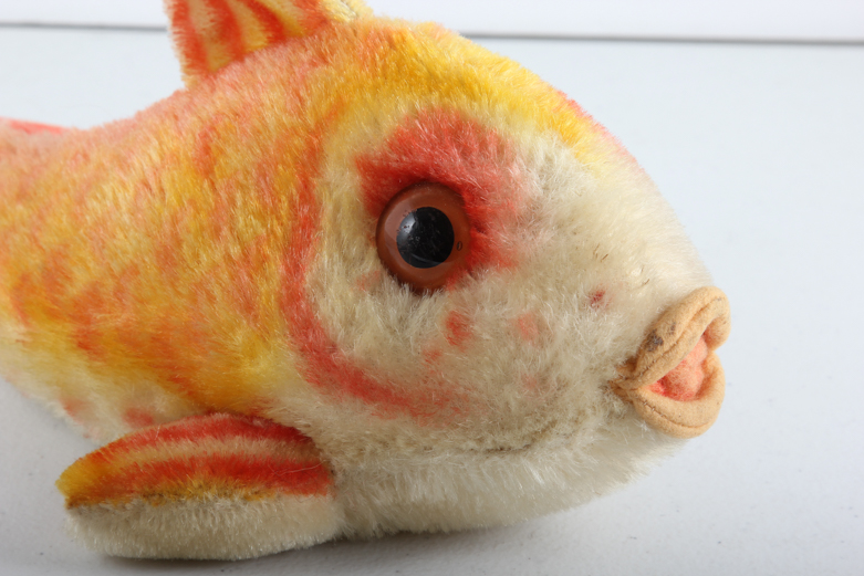 Vintage 1960's Steiff Flossy Fish