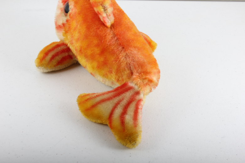 Vintage 1960's Steiff Flossy Fish