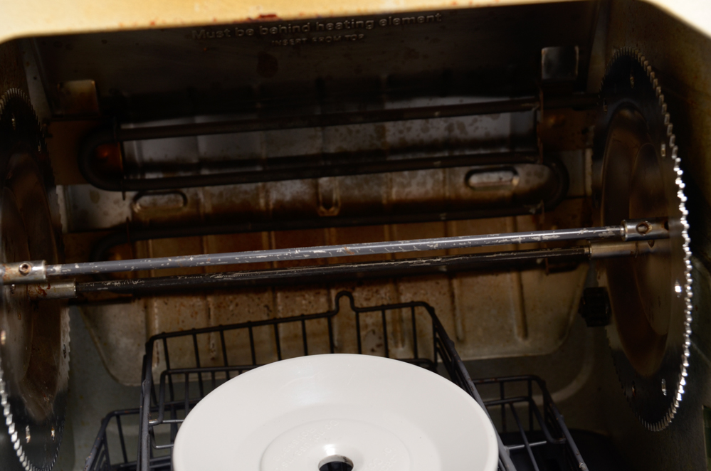 Ronco Showtime Rotisserie with Popeil Recipe Book