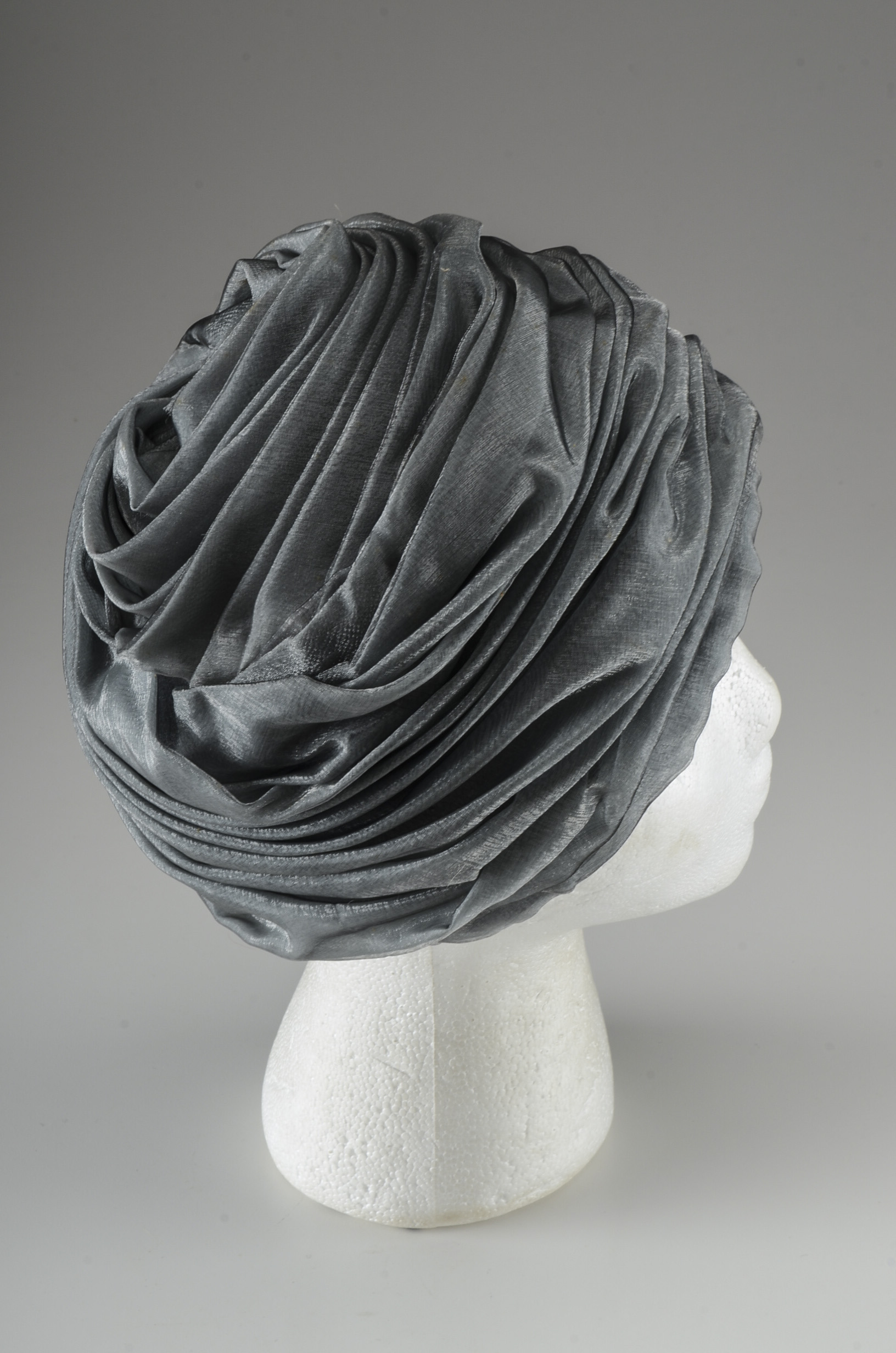 Four Vintage Turban Style Hats in Hat Boxes