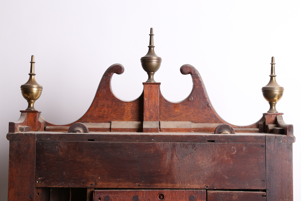 Antique Eli Terry Pillar and Scroll Mantel Clock