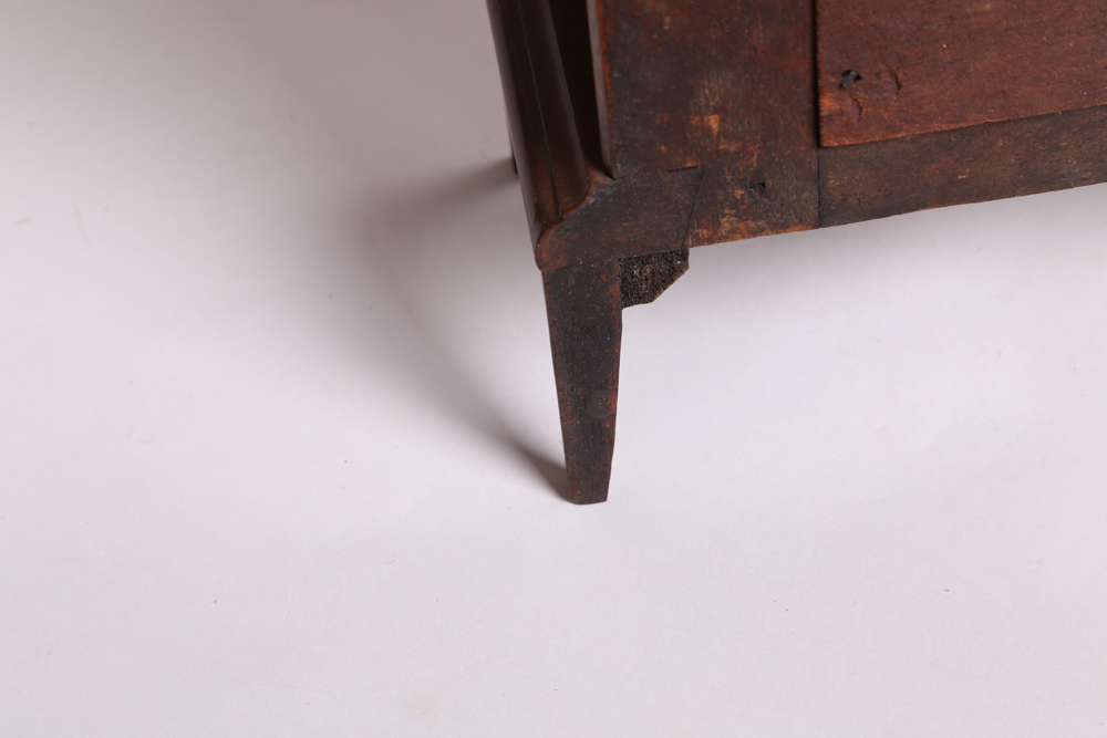 Antique Eli Terry Pillar and Scroll Mantel Clock