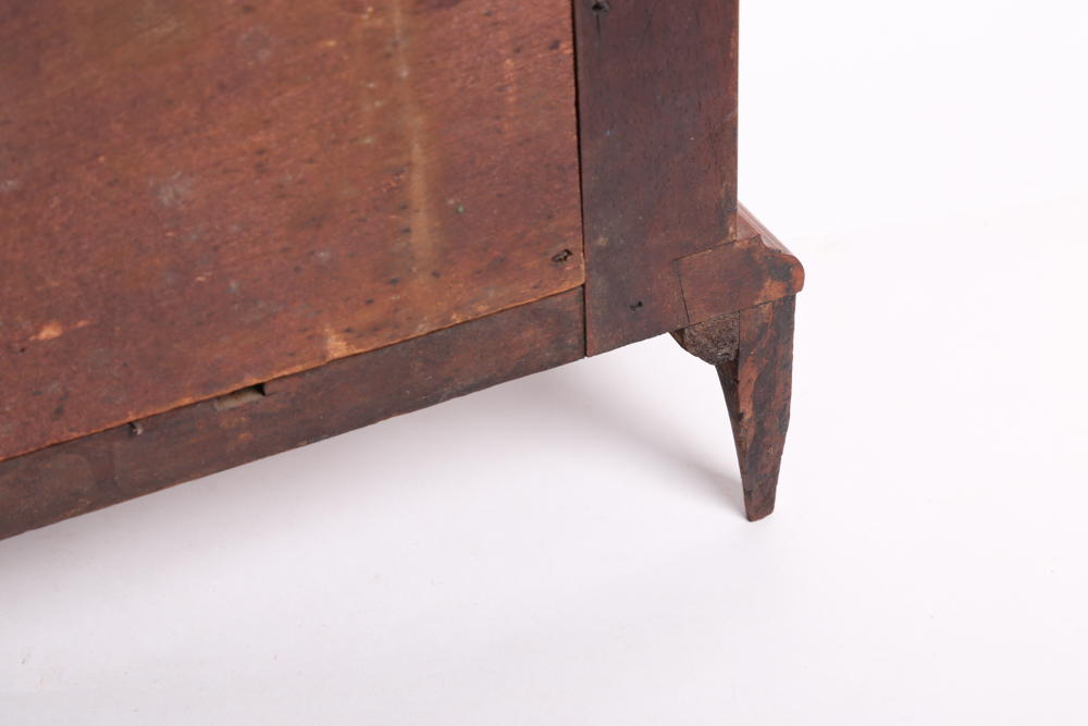 Antique Eli Terry Pillar and Scroll Mantel Clock