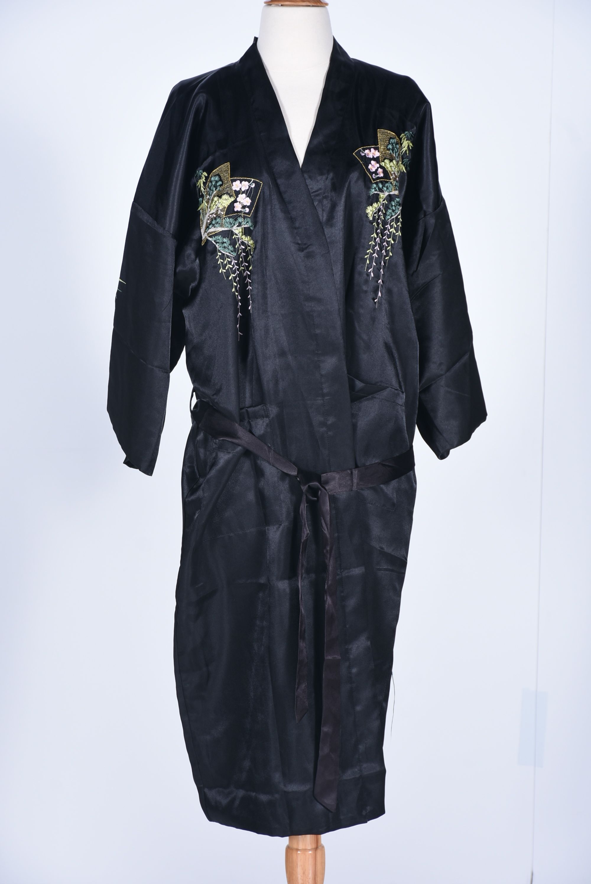 Asian Inspired Vintage Clothing