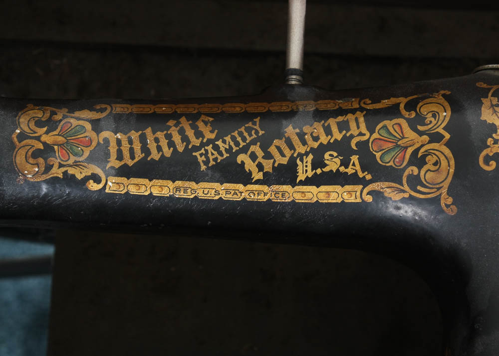 Antique White Family Treadle Sewing Machine in Oak Case