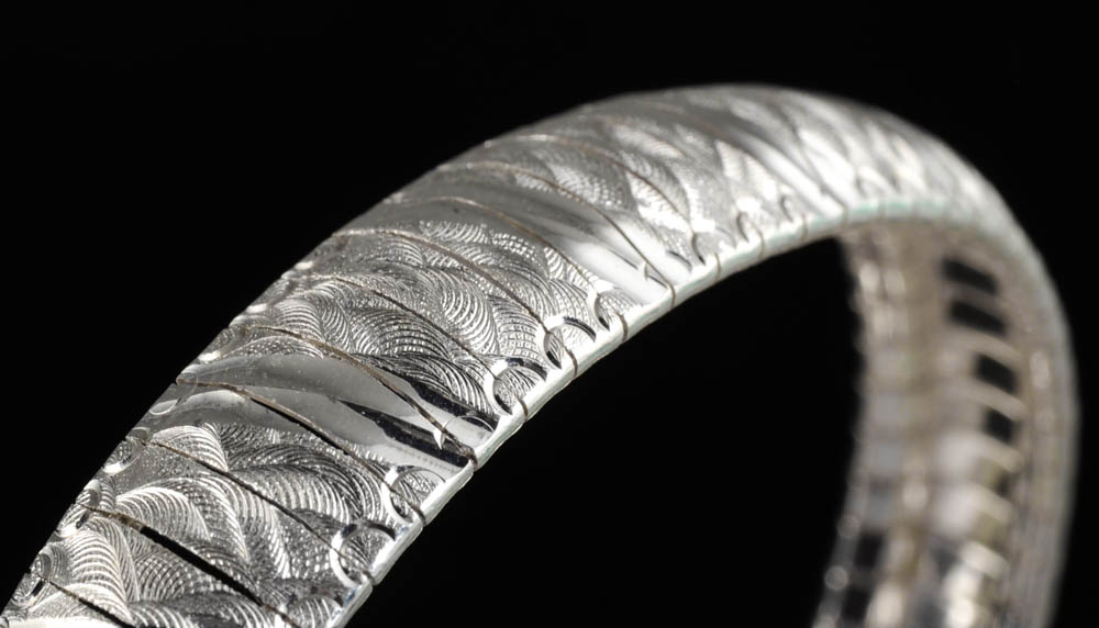 Italian Engraved Sterling Silver Omega Bracelet